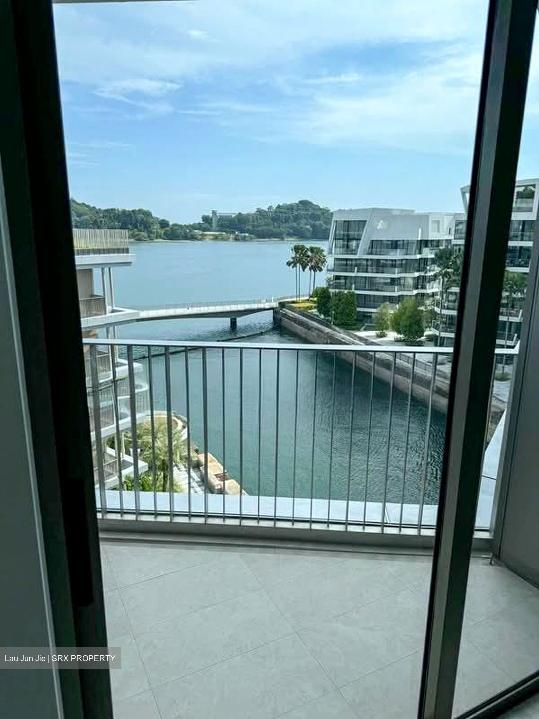 Telok Blangah Road (D4), Condominium #593987041